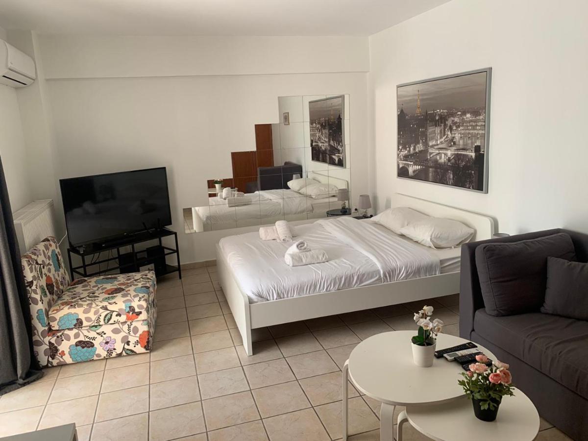 Modern Studio Large Veranda -Metro Station Suggrou Apartment Athens Ngoại thất bức ảnh